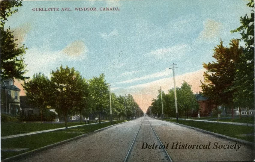 Postcard - Ouellette Ave., Windsor, Canada.