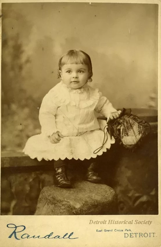 Photograph, Cabinet