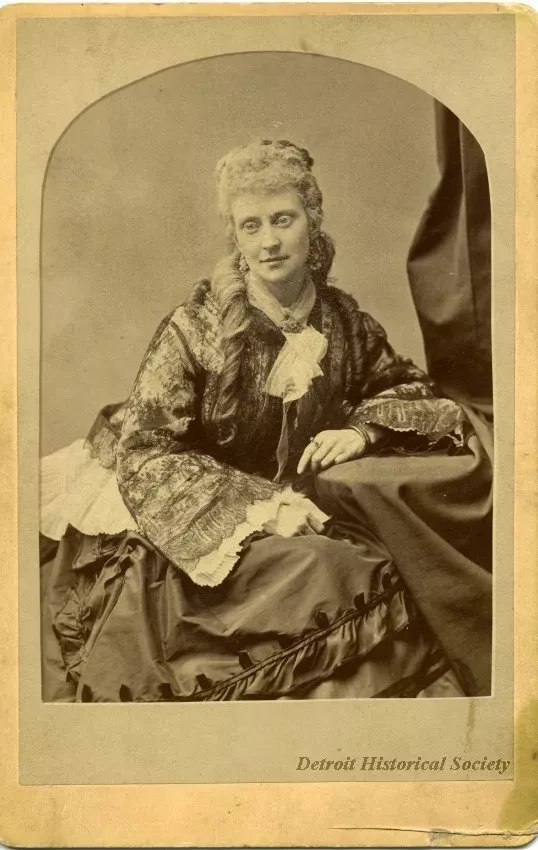 Photograph, Cabinet