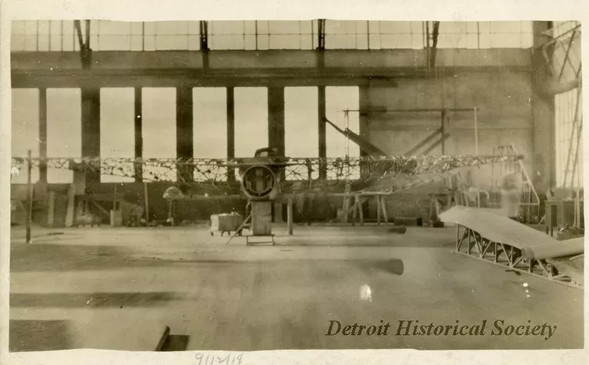 Postcard, Picture