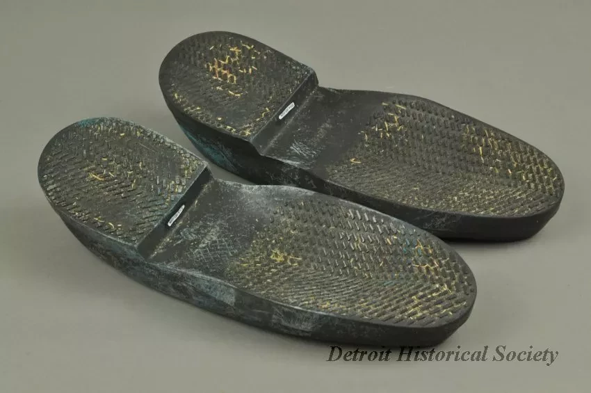 Overshoe