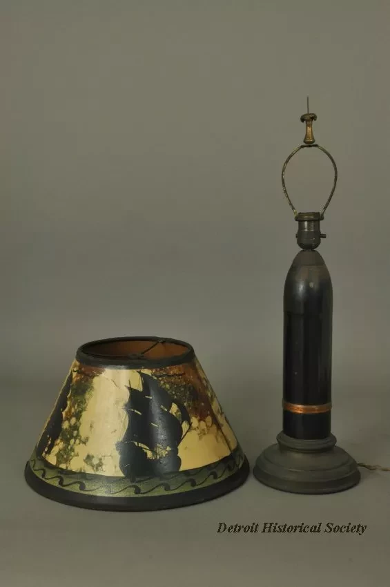Lamp, Table - 75 M/M Victory Lamp