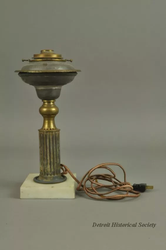 Lamp, Astral