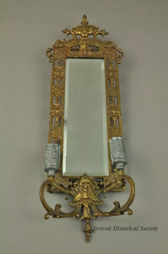 Sconce