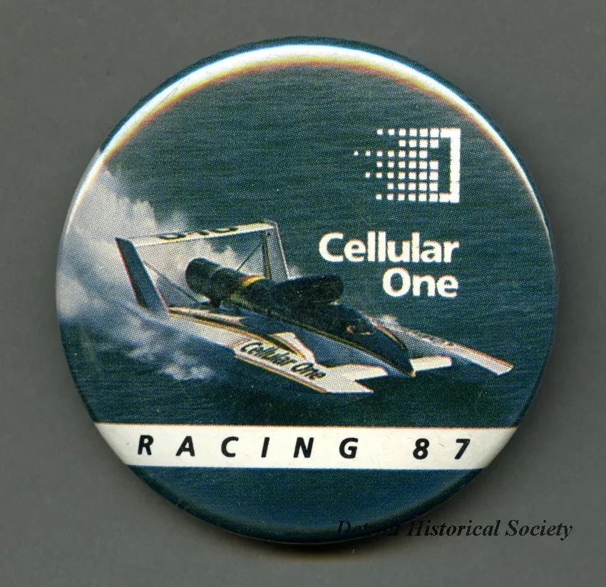 Button, Souvenir