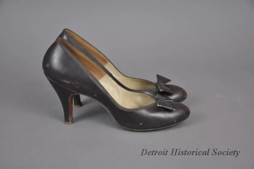 Shoe, Pump