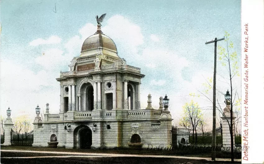 Postcard - Detroit, Mich., Hurlbut Memorial, Water Works Park