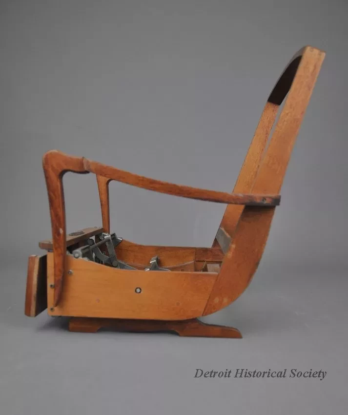 Model, Product - La-Z-Rocker
