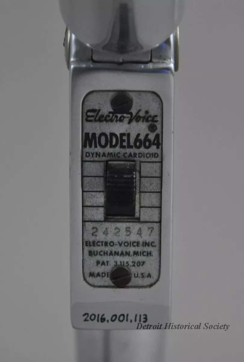 Microphone