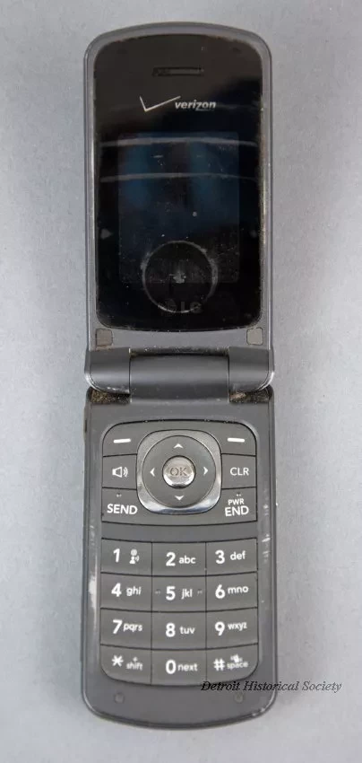 Telephone, Cellular