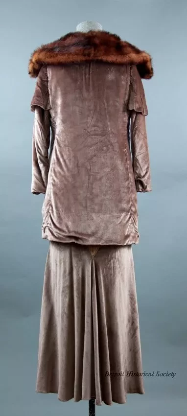 Gown, Evening