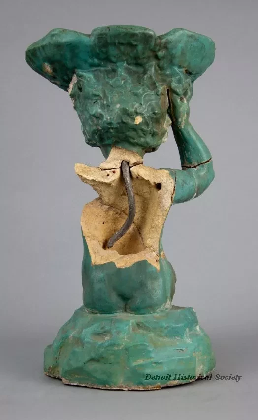 Statue
