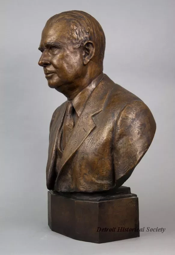 Bust
