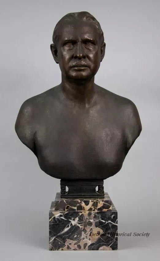 Bust