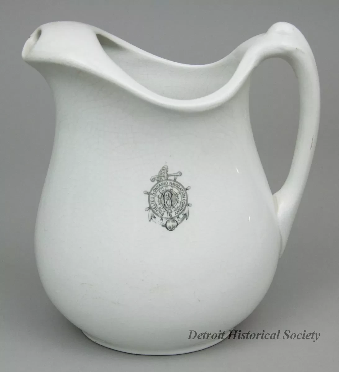 Pitcher, Water