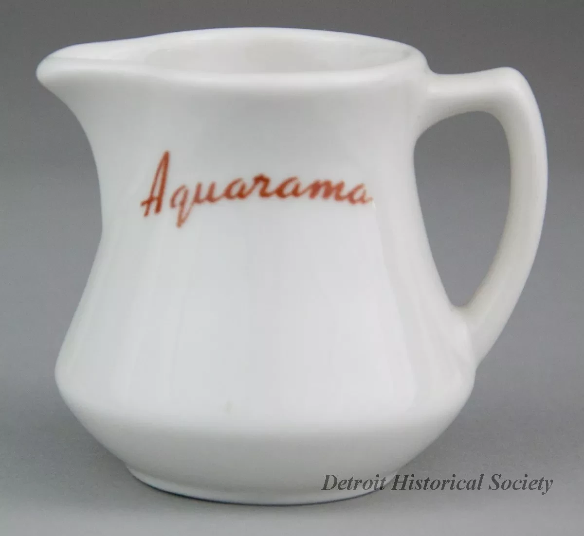 Pitcher, Cream