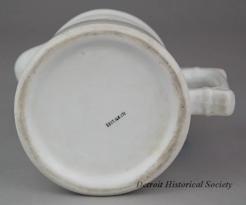 Pitcher, Water