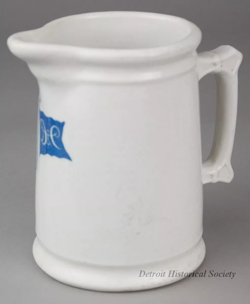 Pitcher, Water