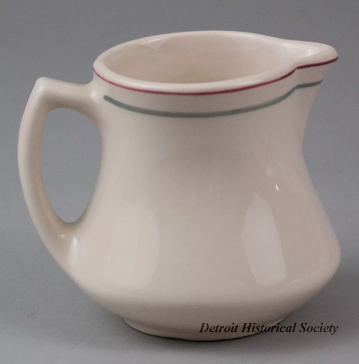 Pitcher, Cream