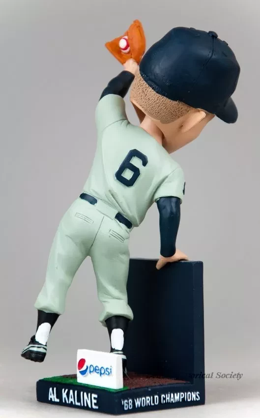 Statue