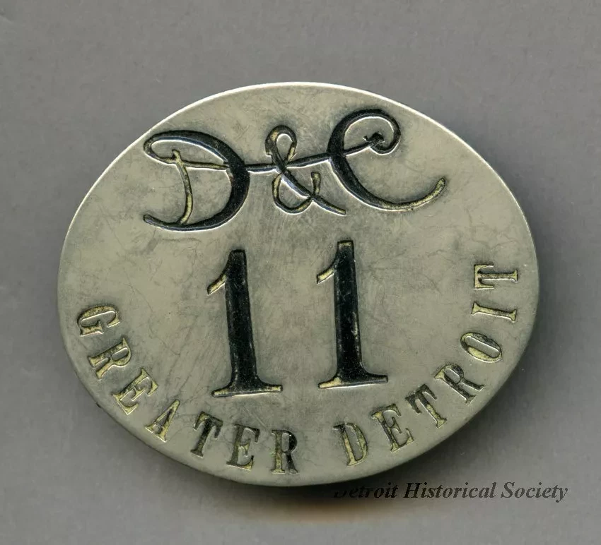 Badge, Identification