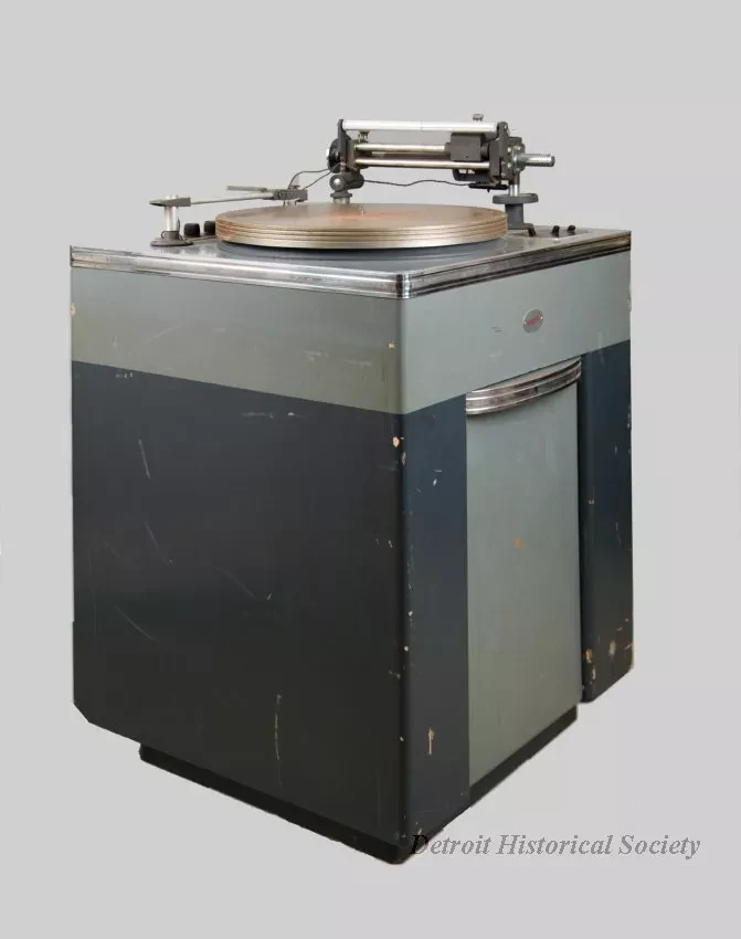 Lathe, Record