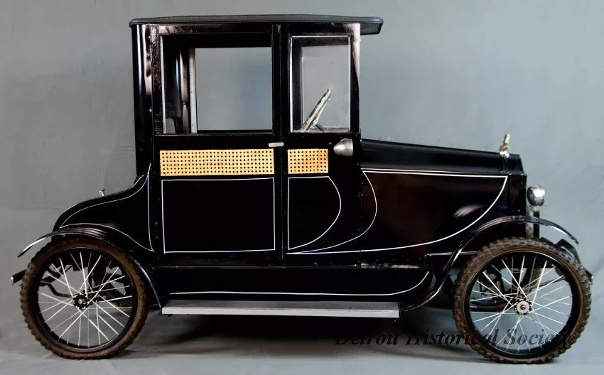 Car, Pedal