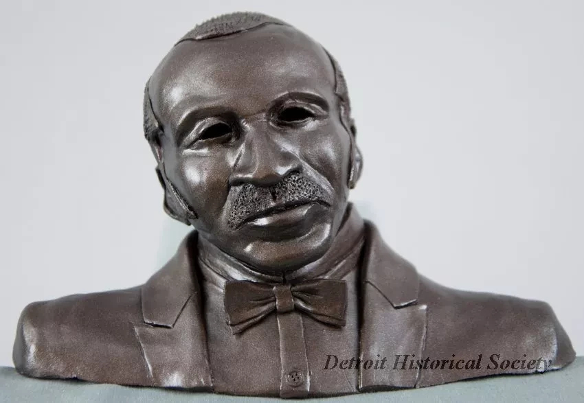 Bust