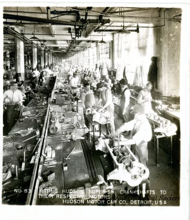 Stereograph - Fitting Hudson Super-Six Crankshafts to Their Respective Motors, Hudson Motor Car Co, Detroit, USA