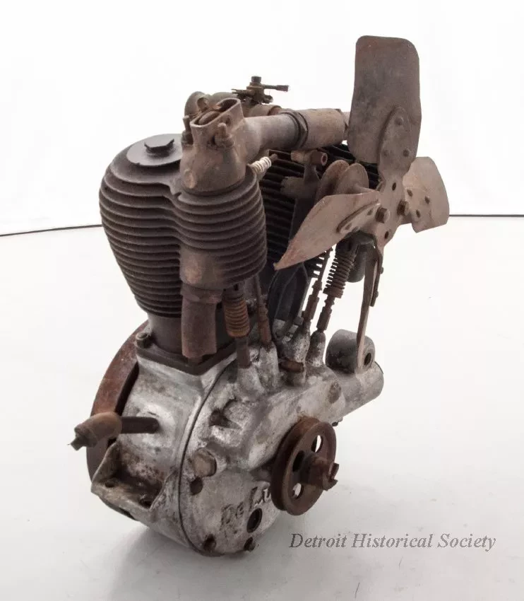 Engine, Automotive