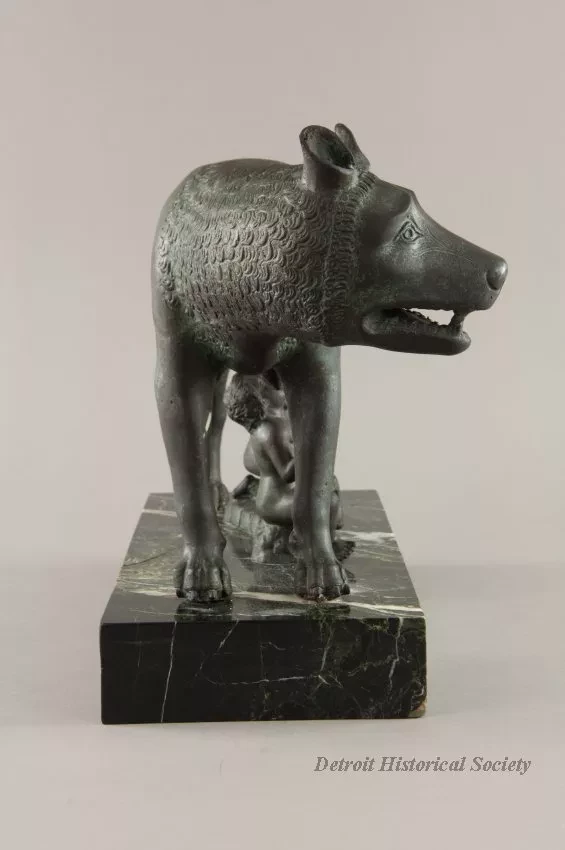 Statue