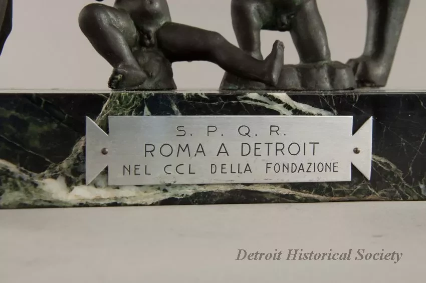 Statue