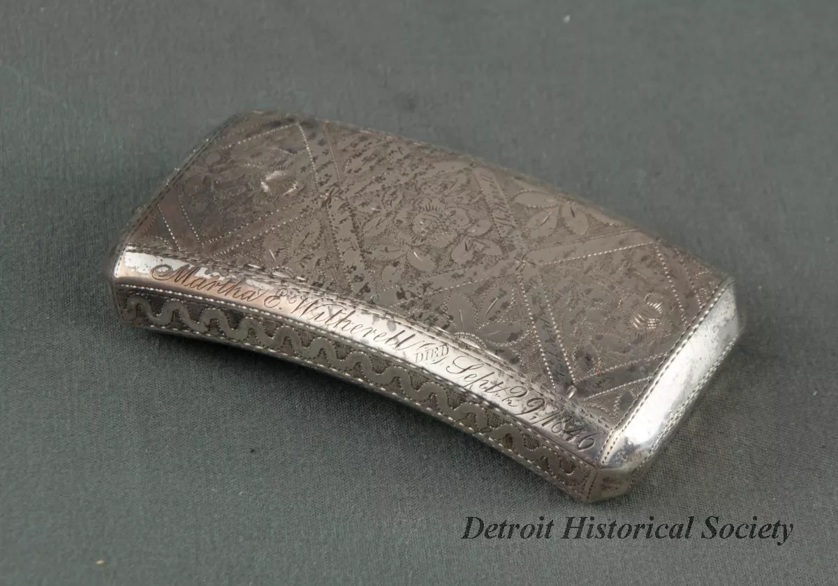 Snuffbox