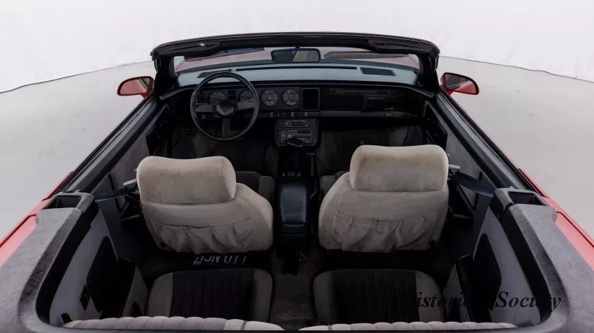 Automobile