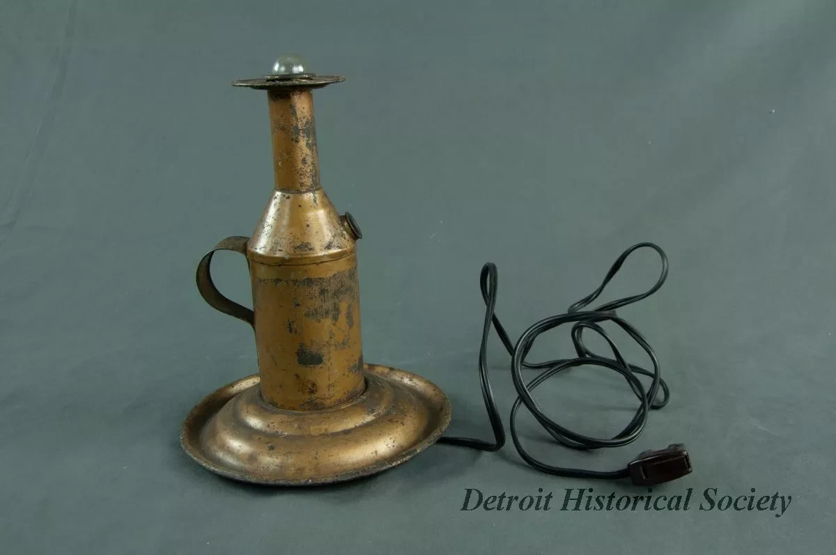 Lamp, Oil